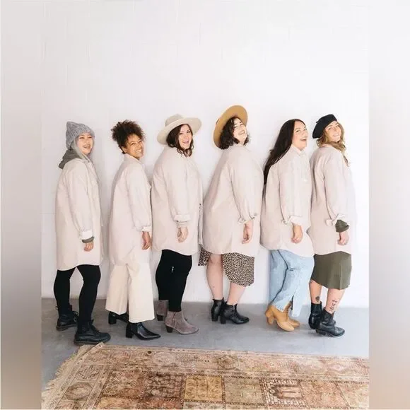 Jackson Rowe x Jillian Harris The Scholar Shacket Warm Vanilla Heart Jacket Top - Picture 4 of 8